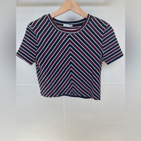 ZARA Trafaluc Striped Knit Crop Top Navy Red White Size M - Picture 2 of 5